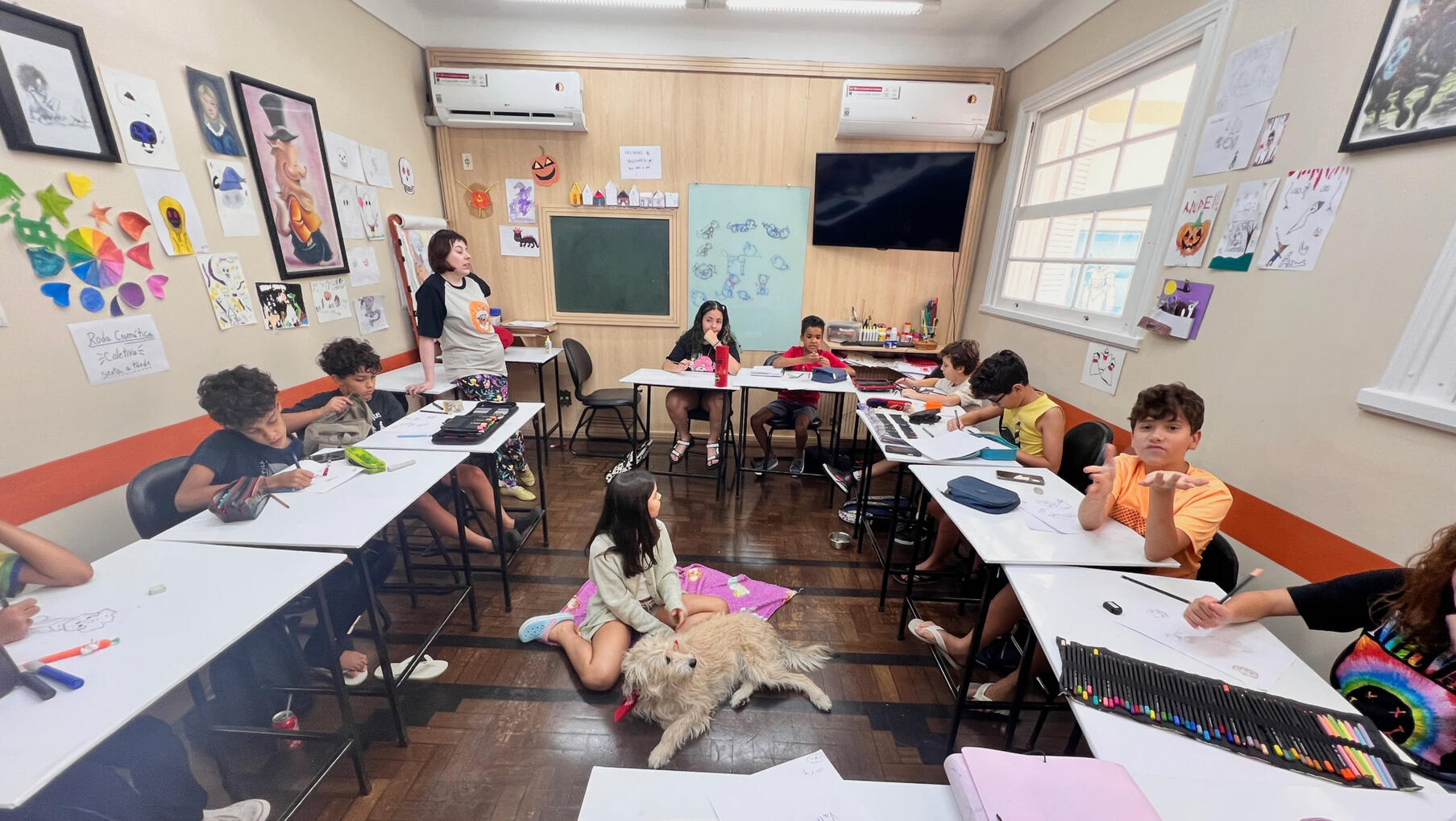 Sala de Aula e Oficinas